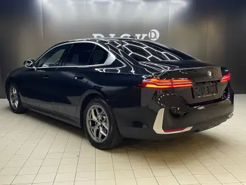 520i