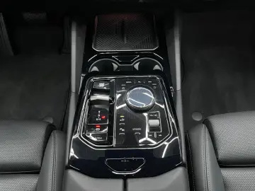 520i