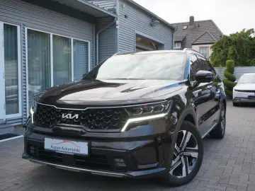 Sorento Platinum 4WD Plug-In Pano BOSE 360 Belüf
