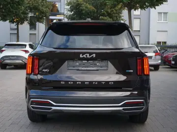 Sorento Platinum 4WD Plug-In Pano BOSE 360 Belüf