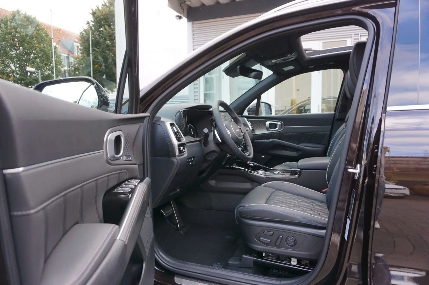Sorento Platinum 4WD Plug-In Pano BOSE 360 Belüf