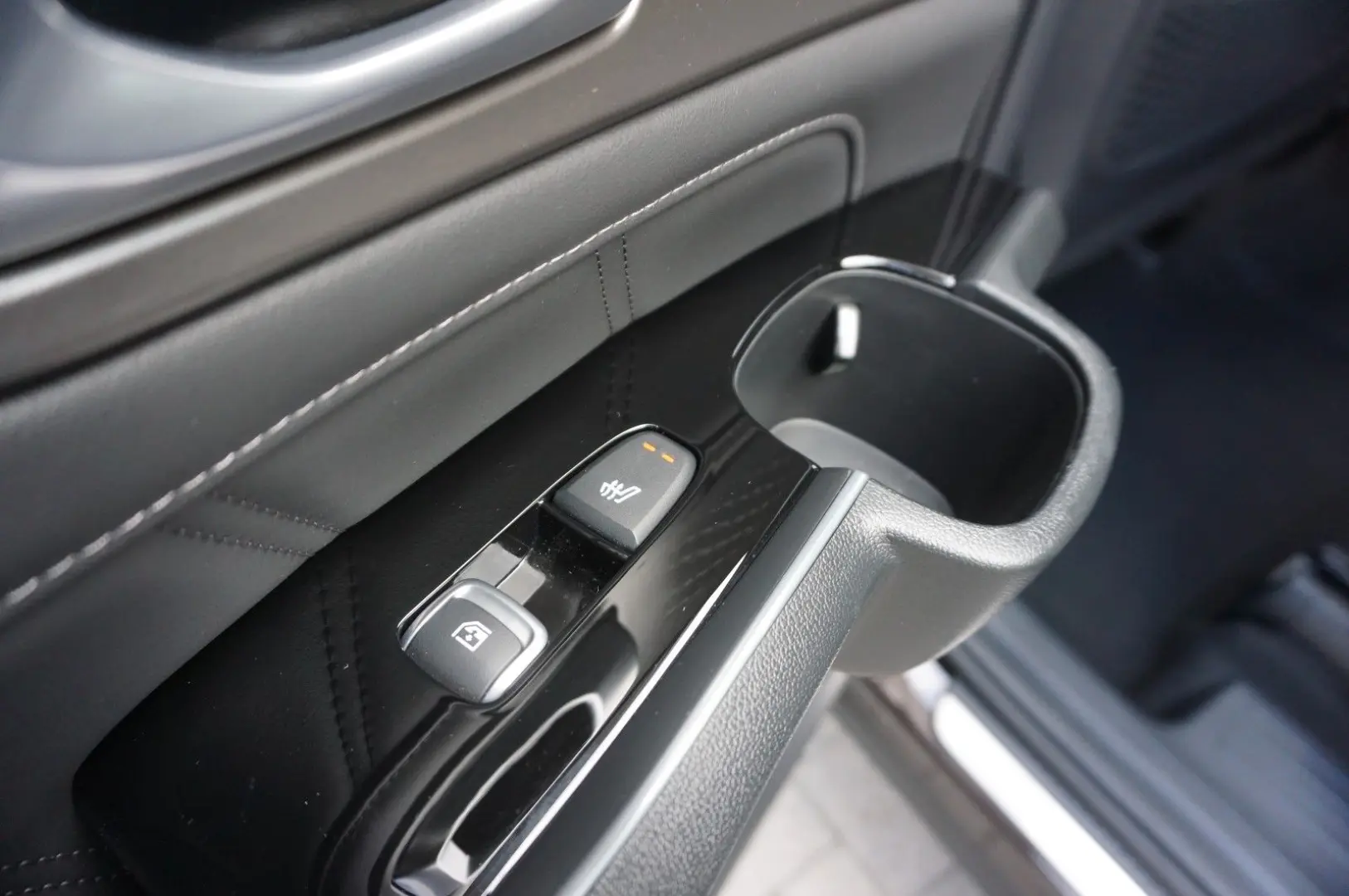 Sorento Platinum 4WD Plug-In Pano BOSE 360 Belüf