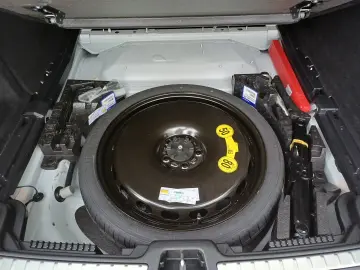 VOLVO V60 2.0 B4 D MHEV 197HP MOMENTUM