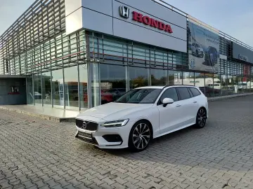 VOLVO V60 2.0 B4 D MHEV 197HP MOMENTUM