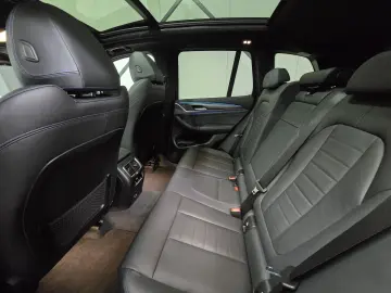 iX3 M Sport  Pano AHK Shadow Line