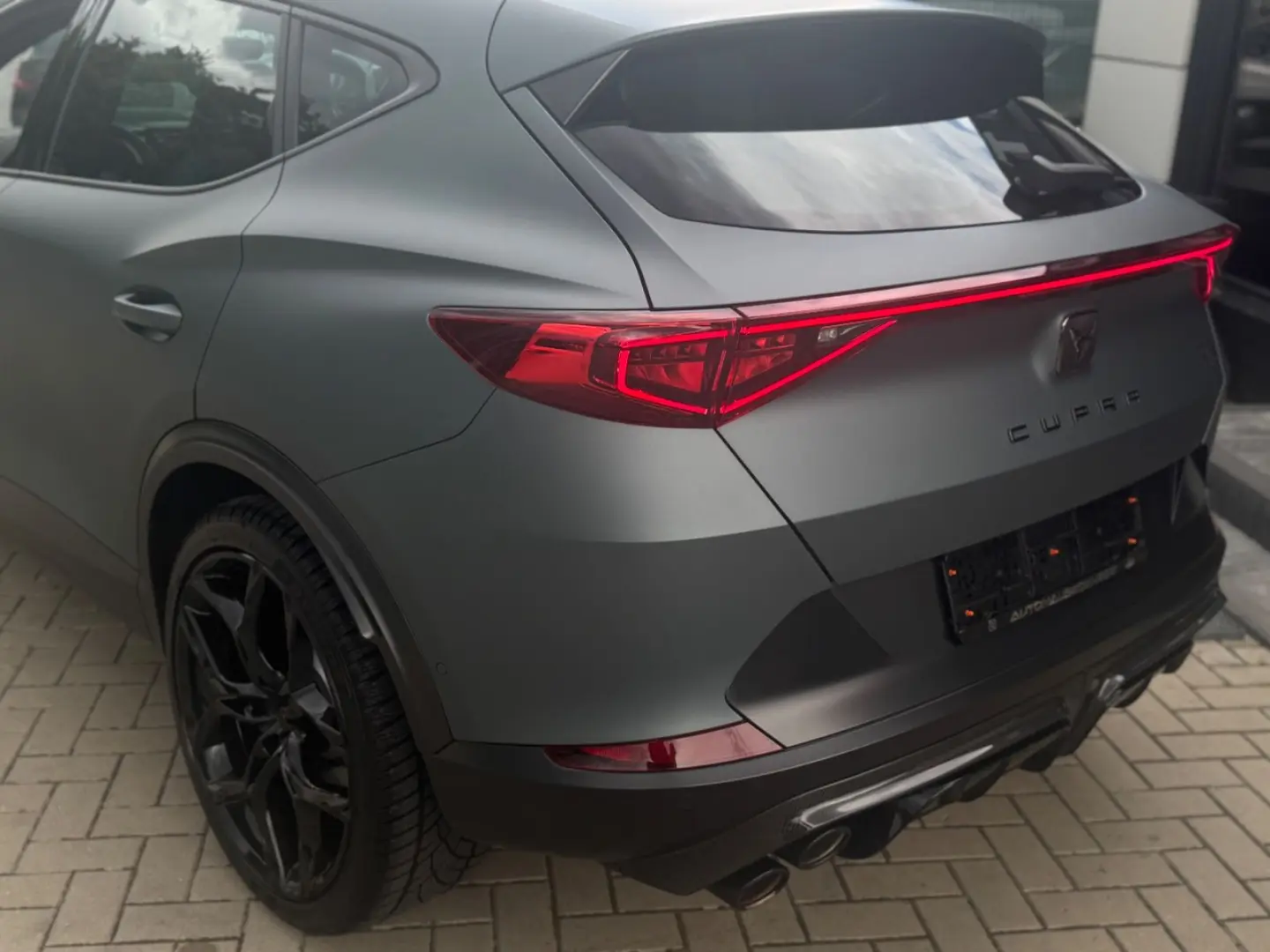 Formentor VZ5 Enceladus Grey Edition 4Drive