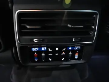 Audi RSQ8  DYNAMIC-PLUS CERAMIC