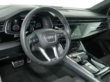 Audi RSQ8 HUD  B & O  360    Matrice HD