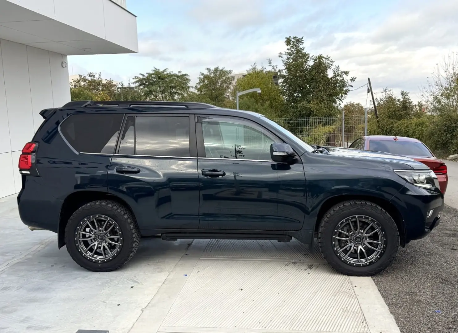Toyota Land Cruiser 150 2.8D Luxury