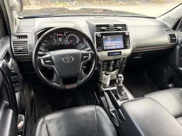 Toyota Land Cruiser 150 2.8D Luxury