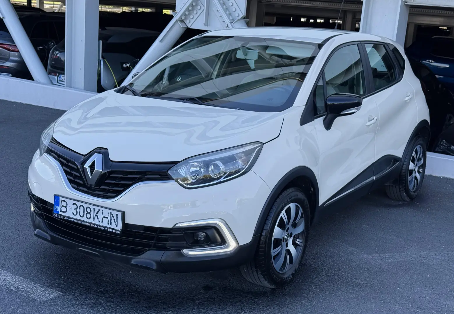Renault Captur TCe Life