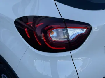 Renault Captur TCe Life