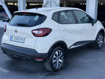Renault Captur TCe Life