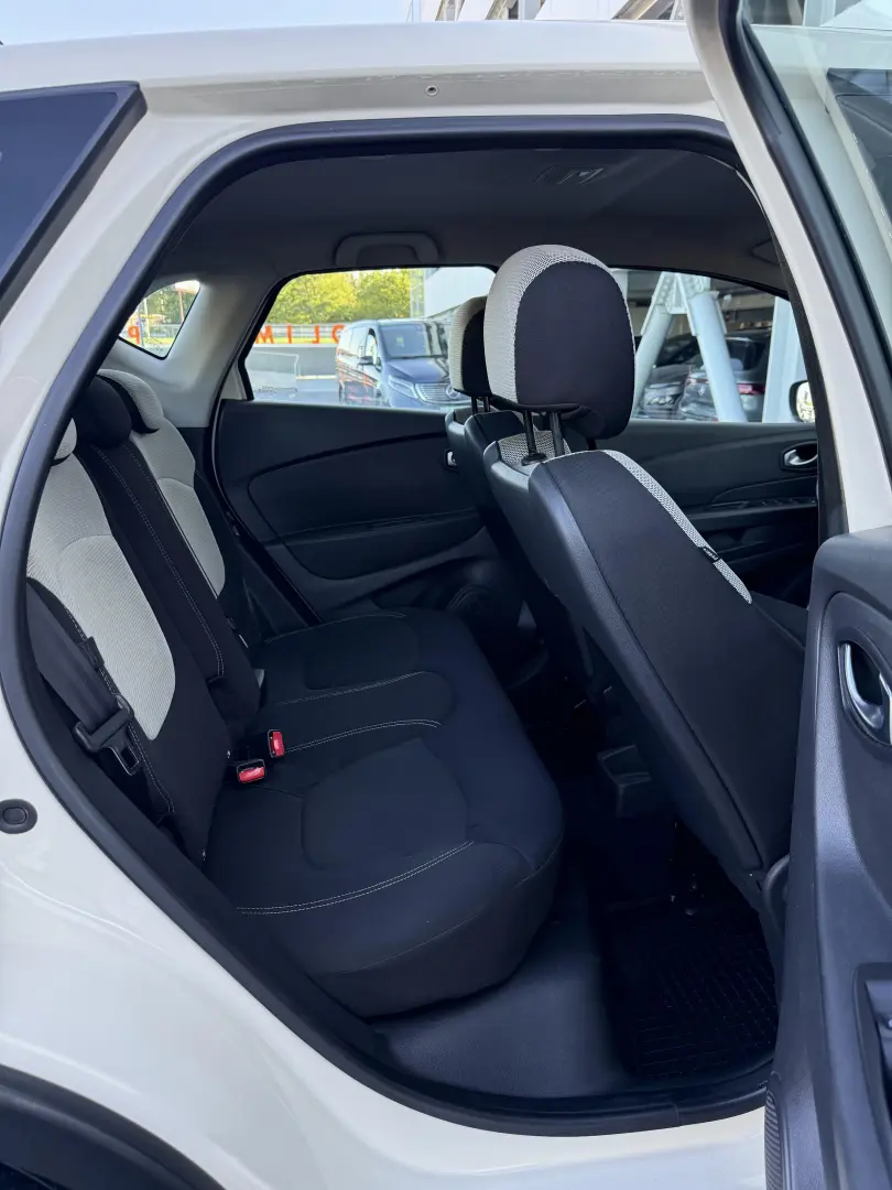 Renault Captur TCe Life