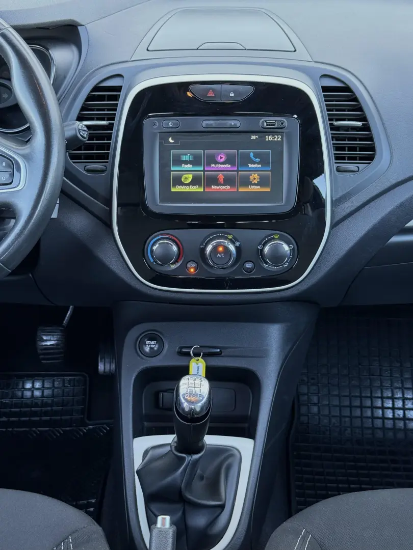 Renault Captur TCe Life