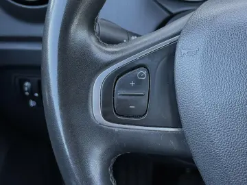 Renault Captur TCe Life