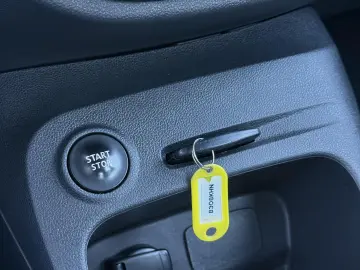 Renault Captur TCe Life