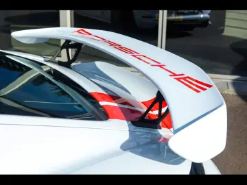 Cayman 718 GT4 PDK CLUBSPORT BUCKET CARBON BOSE