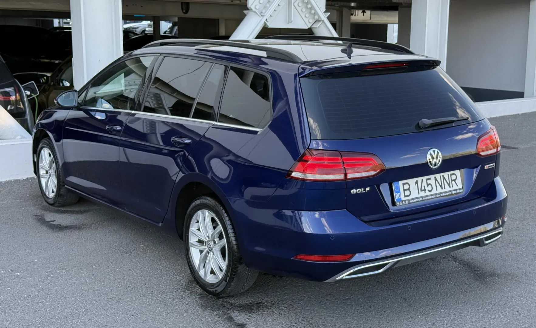 Volkswagen Golf 2.0 TDI DSG 4Motion Highline