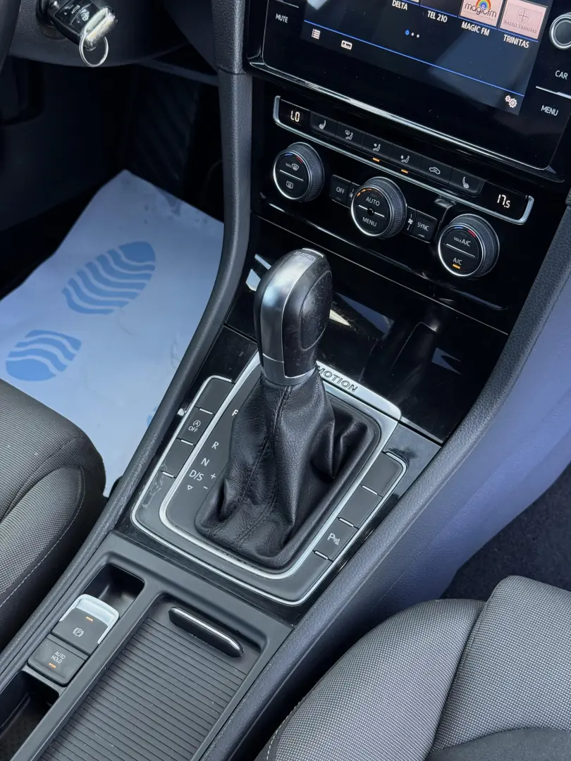 Volkswagen Golf 2.0 TDI DSG 4Motion Highline