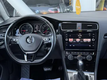 Volkswagen Golf 2.0 TDI DSG 4Motion Highline