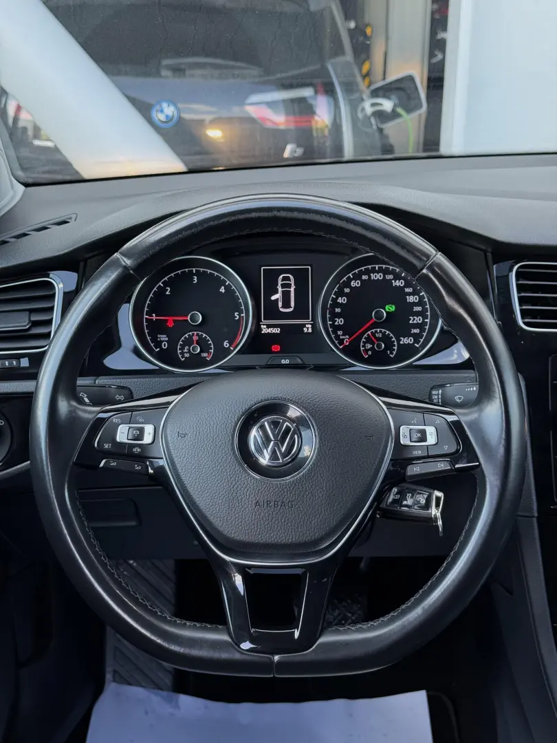 Volkswagen Golf 2.0 TDI DSG 4Motion Highline