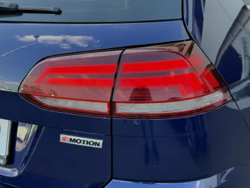 Volkswagen Golf 2.0 TDI DSG 4Motion Highline