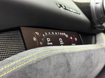F8 Spider VIOLA JBL CARBON P-DISPLAY ALCANTARA
