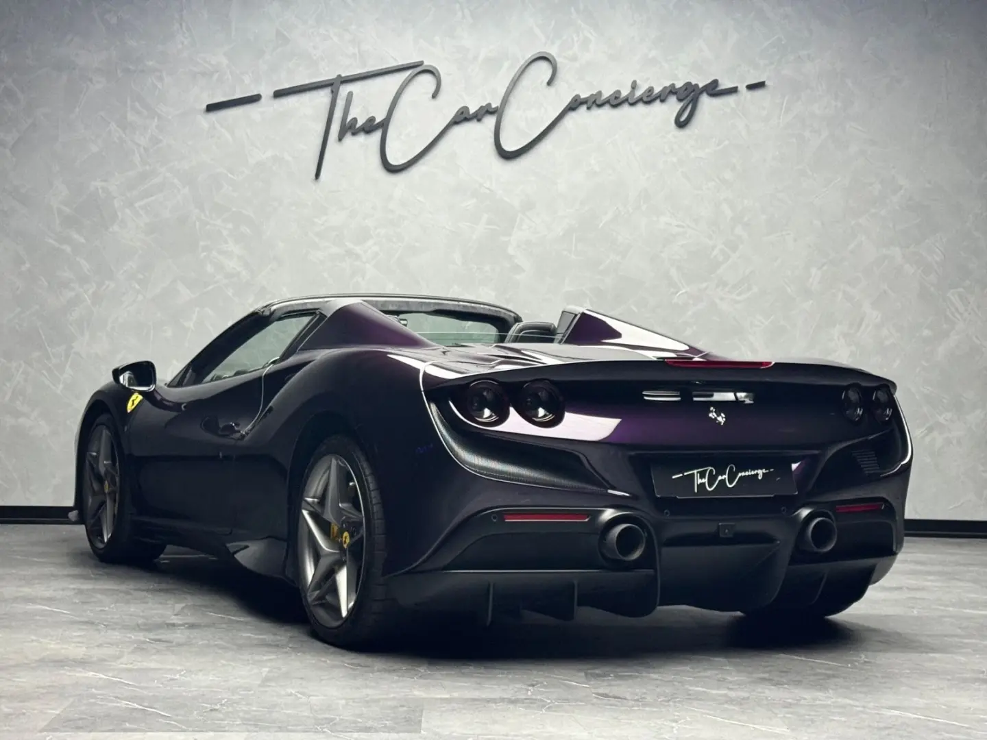 F8 Spider VIOLA JBL CARBON P-DISPLAY ALCANTARA
