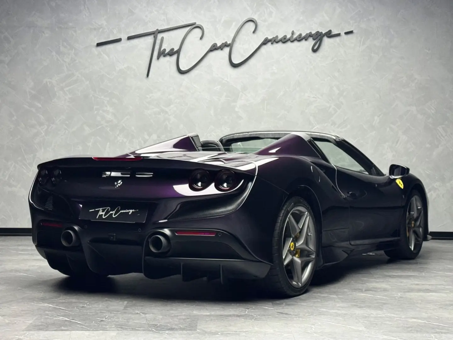 F8 Spider VIOLA JBL CARBON P-DISPLAY ALCANTARA