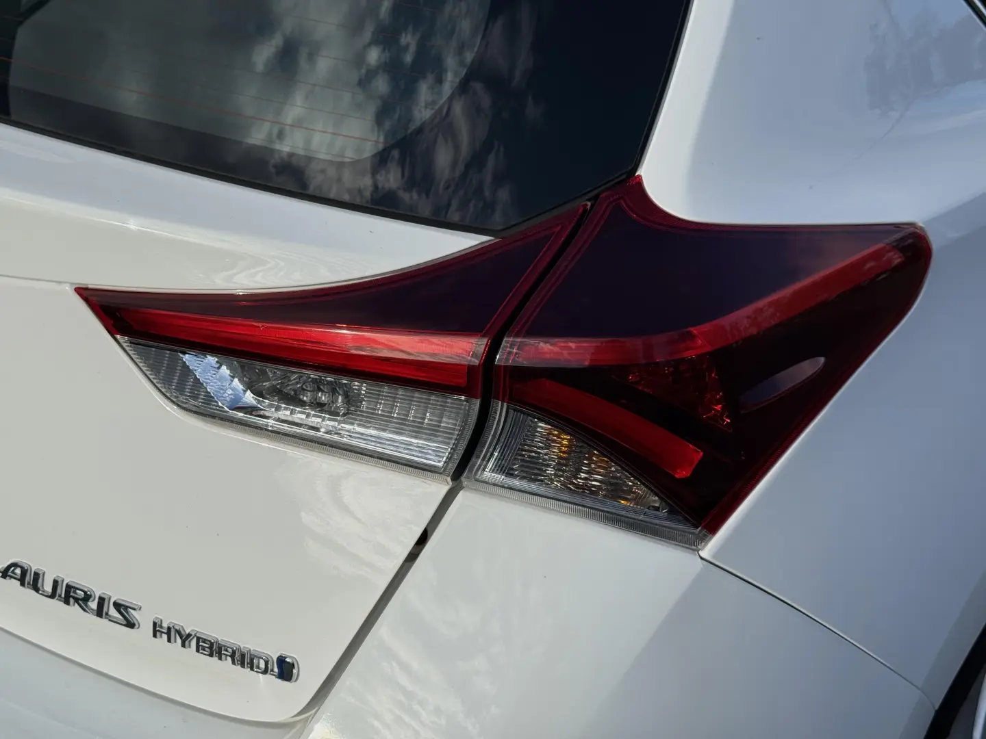 Toyota Auris 1.8 L VVT-i Hybrid