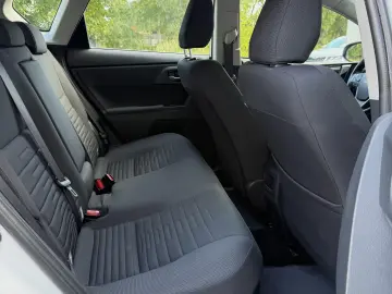 Toyota Auris 1.8 L VVT-i Hybrid