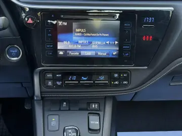 Toyota Auris 1.8 L VVT-i Hybrid