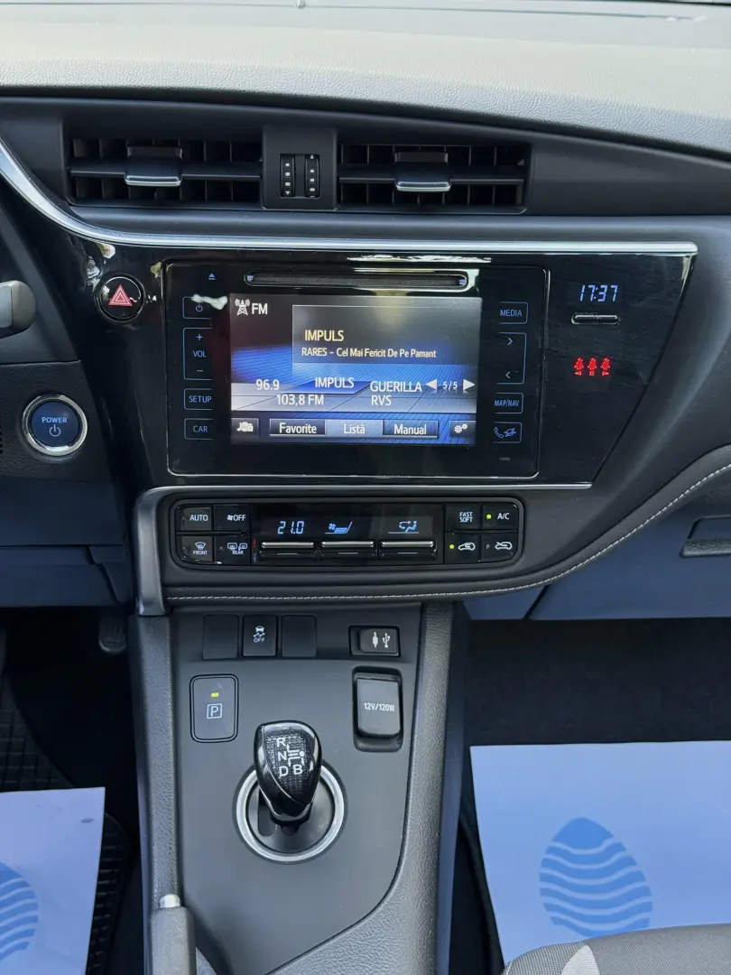 Toyota Auris 1.8 L VVT-i Hybrid