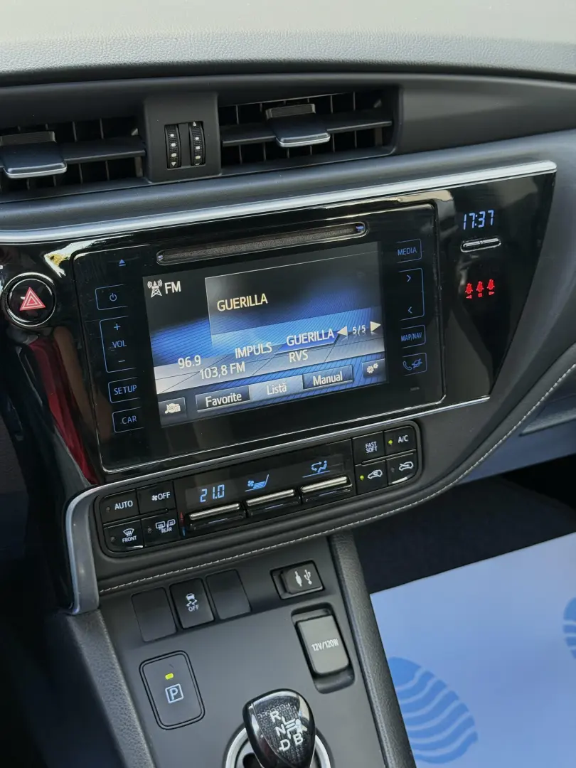 Toyota Auris 1.8 L VVT-i Hybrid