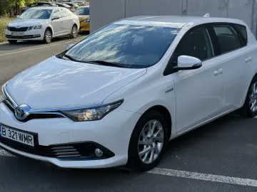 Toyota Auris 1.8 L VVT-i Hybrid
