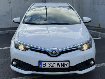 Toyota Auris 1.8 L VVT-i Hybrid
