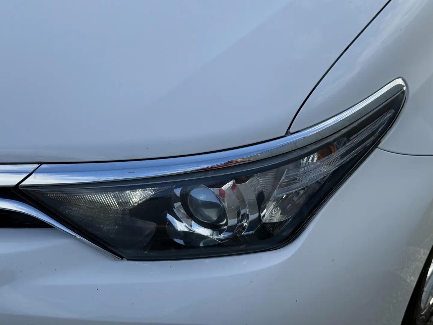 Toyota Auris 1.8 L VVT-i Hybrid
