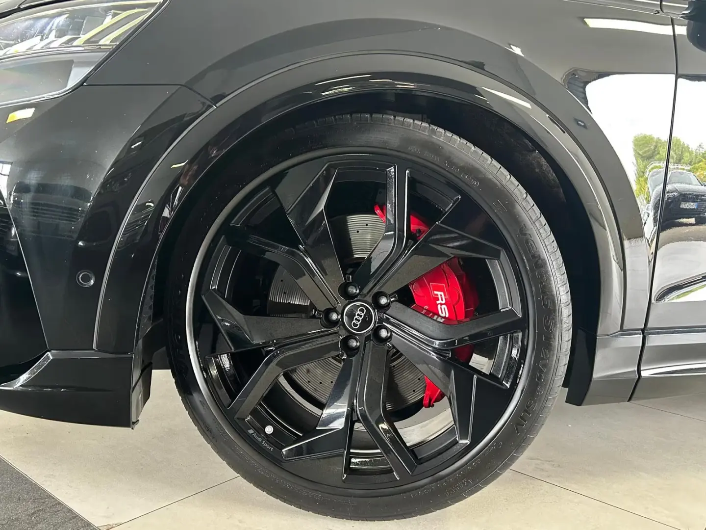 Audi RSQ8 qu DESIGN-PAKET PANO SBL