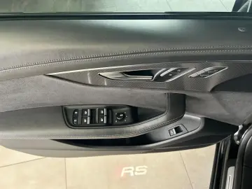 Audi RSQ8 qu DESIGN-PAKET PANO SBL