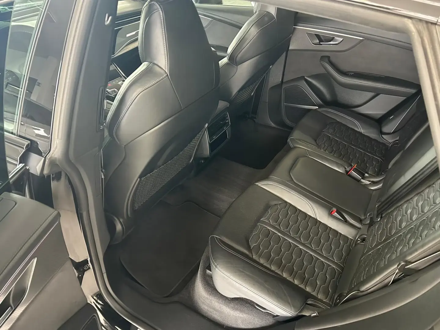 Audi RSQ8 qu DESIGN-PAKET PANO SBL