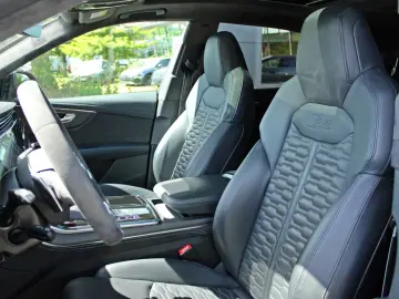 Audi RSQ8 qu KERAMIK PANO B&O
