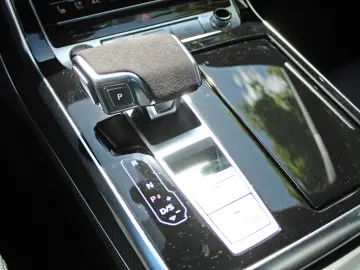 Audi RSQ8 qu KERAMIK PANO B&O