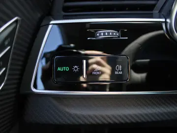 Audi RSQ8 qu KERAMIK PANO B&O