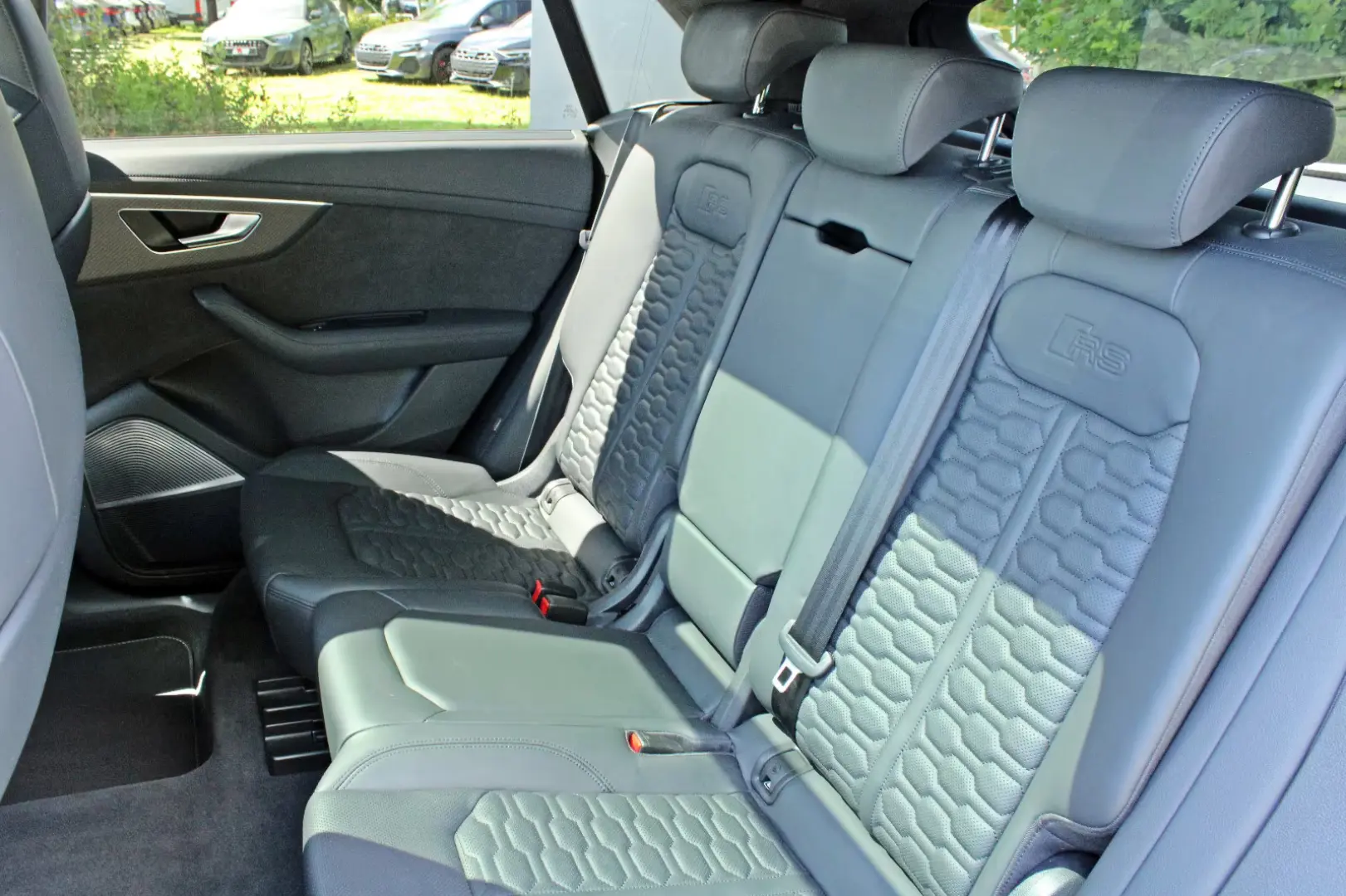 Audi RSQ8 qu KERAMIK PANO B&O