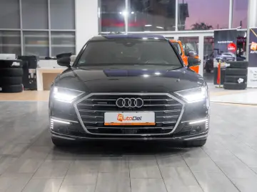 Audi A8 60 TFSI e quattro Tiptronic