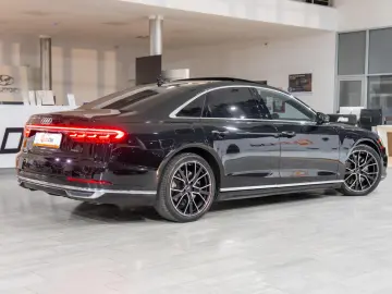 Audi A8 60 TFSI e quattro Tiptronic