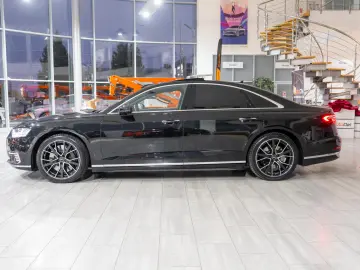 Audi A8 60 TFSI e quattro Tiptronic