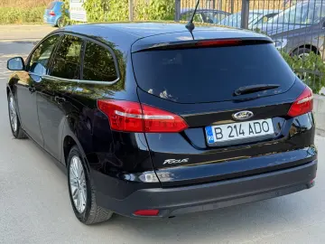 Ford Focus Turnier 1.5 EcoBlue Aut. TITANIUM