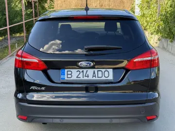 Ford Focus Turnier 1.5 EcoBlue Aut. TITANIUM